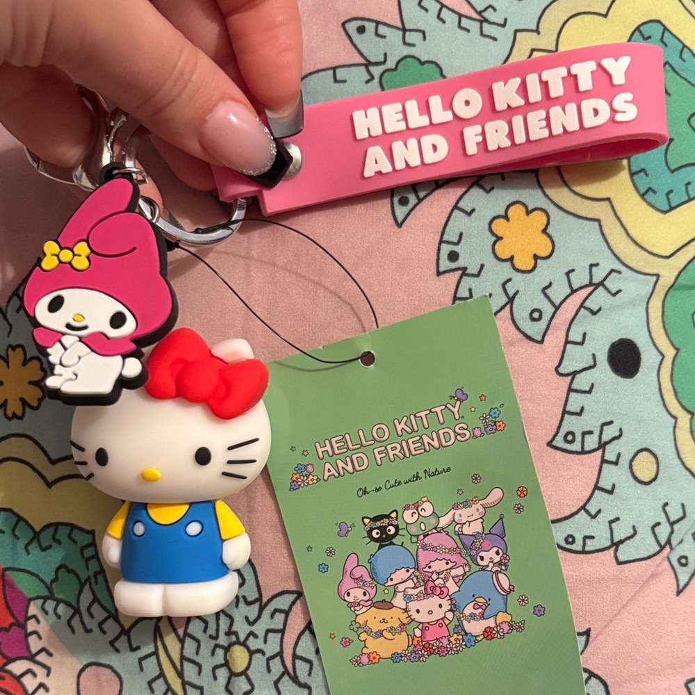 Hello Kitty & My Melody keychain 💝